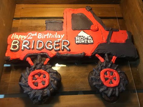 Truck Pull Apart Cupcakes, Monster Truck Pull Apart Cupcakes, Monster Truck Cupcakes, Cupcake Truck, Truck Cookies, Monster Truck Cookies, Pull Apart Cupcake, Truck Cupcakes, Pull Apart Cupcake Cake