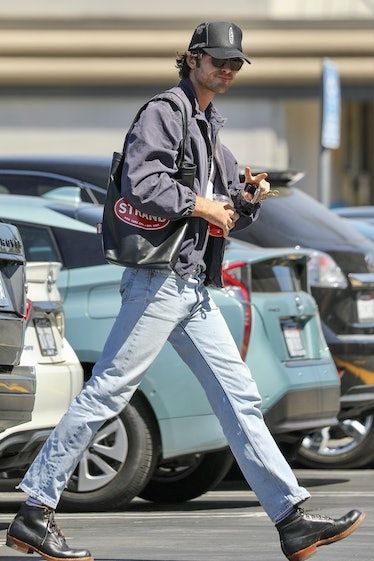 Guy Fits, 90s Fashion Men, Jacob Elordi, Mens Outfit Inspiration, Streetwear Men Outfits, Men Fashion Casual Outfits, Pharrell Williams, Men Fits, Levis 501