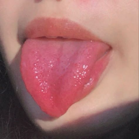 Super Pale Skin, Tounge Out Face, I Heart Me, Rose Lips, Anime Tounge Out Face, Female Lips, Wallpaper Photo Gallery, Nose Contouring, Sweet Lips