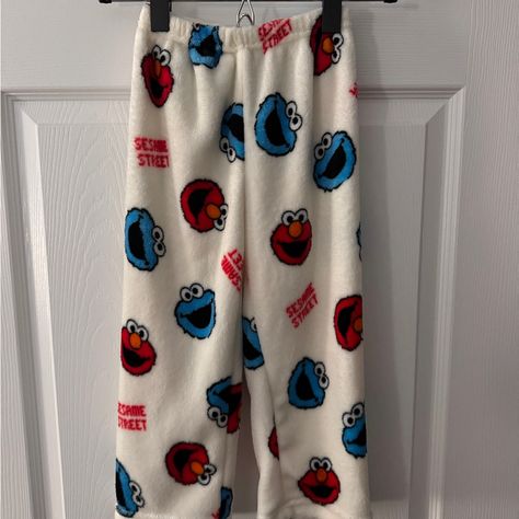 New Without Tags Super Soft Winter Pajama Pants With Elmo And Cookie Monster. Should Fit A Child Around 5t. Smoke Free And Pet Free Home. Thank You! Elmo Pj Pants, Cookie Monster Pj Pants, Elmo And Cookie Monster Costumes, Cookie Monster Pajama Pants, Cookie Monster Halloween Costume, Cookie Monster Pajamas, Sleepover Outfit, Cookie Monster Costume, Winter Pajama