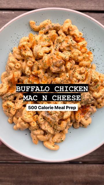 Protein Buffalo Chicken Mac And Cheese, Healthy Buffalo Mac And Cheese, High Protein Buffalo Chicken Mac And Cheese, Macro Friendly Mac And Cheese, Tom Walsh Recipes, 500 Calorie Meal Prep, Buffalo Chicken Mac N Cheese, Chicken Mac N Cheese, 500 Calorie Meals