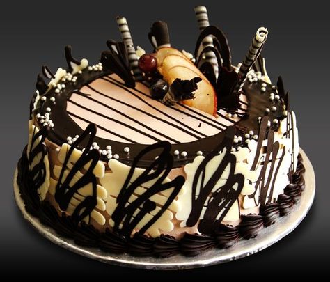 HappieReturns Featured Flavor: Choco Vanilla Truffle Cake  Code: HROFF50  For Orders/Enquiries Please Call/Whatsapp @7550005654  #birthday #cakes #chennai #happiereturns #chocotruffle Choco Truffle, Black And Gold Cake, Cocoa Brownies, Buy Cake, Cake Truffles, Cake Delivery, Cake Online, Delicious Cake, Chocolate Glaze