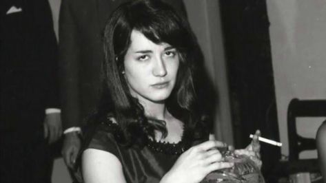 #didyouknow that piano icon Martha Argerich won 2 awards within 3 weeks? She won the Geneva International Music Competition and the Ferruccio Busoni International Competition at age 16! Find out more about her at the link, and start your musical journey with Ted's List! // https://teds-list.com/artist/martha-argerich #piano #classical #music Frederick Chopin, Vladimir Horowitz, Martha Argerich, Piano Competition, Classical Music Composers, Music Competition, Classical Musicians, International Music, Piano Teacher