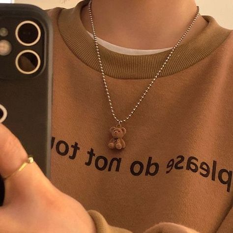 Sweater Neck, قلادات متدلية, Necklace For Girls, Small Necklace, Bear Necklace, Bear Pendant, Party Necklace, Ball Chain Necklace, Neck Chain