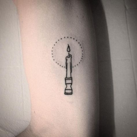 Small Candle Tattoo, Inspiring Quote Tattoos, Lantern Tattoo, Daffodil Tattoo, Simple Tattoos For Women, Tattoo Apprenticeship, Candle Tattoo, Summer Tattoo, Little Tattoos