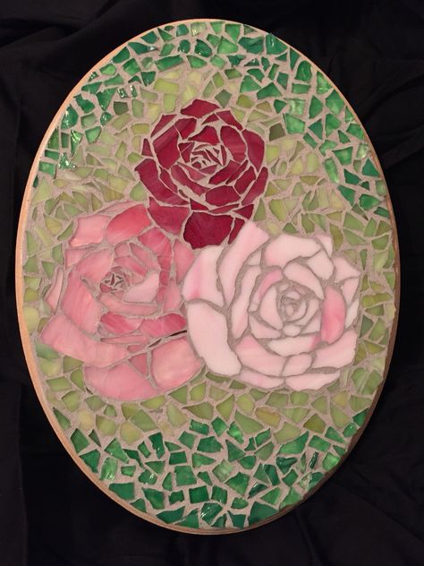 Mosaic roses Mosaic Roses Design, Mosaic Roses, Mosaic Rose, Mosaic Tray, Micro Mosaic Jewelry, Mosaic Garden Art, Mosaic Art Projects, Mosaic Tile Art, Mosaic Madness