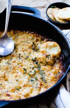 Hot Gruyere & White Wine Chicken Dip {cheesy and bubbly in a cast iron skillet} gluten-free Skillet Dip, White Wine Chicken, Cheese And Bread, Wine Chicken, Chicken Dip Recipe, Chicken Dip, Chicken Dips, Gruyere Cheese, Cast Iron Cooking