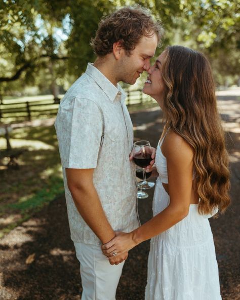 Clare & Jake featuring their favorite bottle of wine 🍷🍇 You can always count me in for a winery engagement session! Vineyard Engagement Shoot, Winery Photoshoot, Winery Engagement Photos, Winery Engagement, Engagement Picture Outfits, Engagement Picture, Tennessee Wedding, Bottle Of Wine, Picture Outfits