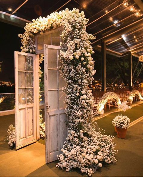 Indoor Wedding Decorations, Australian Wedding Dresses, Event Entrance, Wedding Doors, Wedding Entrance Decor, Aisle Flowers, Wedding Entrance, Wedding Stage Decorations, Rustic Doors