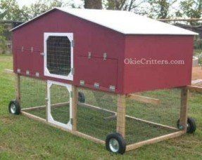 Coop On Wheels, Chicken Coop On Wheels, Cheap Chicken Coops, Chicken Coop Pallets, Mobile Chicken Coop, Birds House, Backyard Animals, Walk In Chicken Coop, Chicken Barn