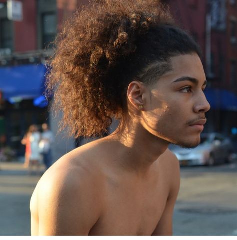 Mixed Hair Men Haircut, Side Taper Long Hair Men, Curly Hair Ponytail Men, Black Men Hairstyles Long, Undercut Curly Hair, Afro Ponytail, Natural Hair Men, Curly Hair Fade, Mixed Guys