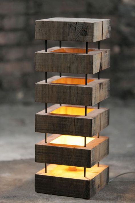 There are some interesting wood projects can DIY at home, it is not only funny, but also save money. Creative Lamp, Wooden Lamps Design, Wood Lamp Design, Lampe Diy, Lamp Diy, Diy Lampe, Creative Lamps, Diy Designs, Art Furniture Design