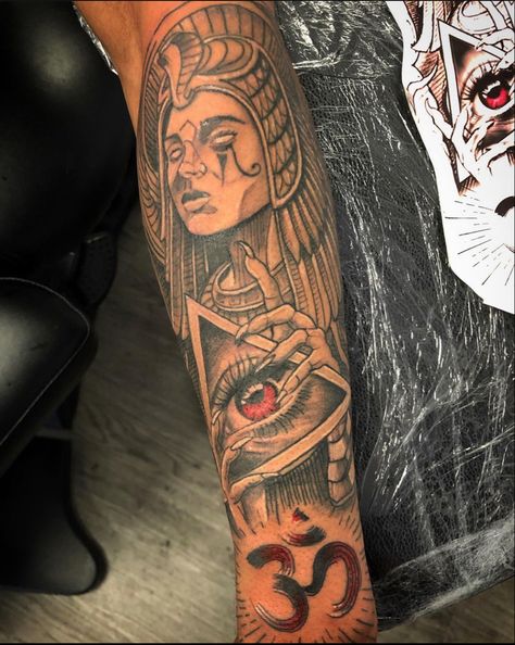 Cleopatra tattoo
All seeing eye 
Aum 
Egyptian tattoo Egyptian Art Tattoo For Men, Black Pharaoh Tattoo, Coverup Forearm Tattoos Men, Egyptian Tattoo Forearm, Tattoo Ideas For Men Egyptian, 80s Inspired Tattoos, Egyptian Tattoos Men, Eye Of Horus Tattoo Men, Eygptain Tattoos Design