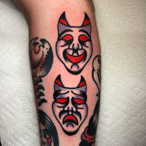 Theater Mask Tattoo, Theatre Tattoo, Traditional Tattoo Man, Black Men Tattoos, Traditional Black Tattoo, Clown Tattoo, Sick Tattoo, Traditional Tattoo Sleeve, Elbow Tattoos