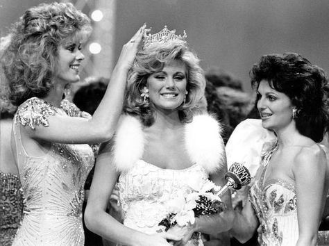 Susan Akin, of Meridian, Missi., gets her crown adjusted by Miss West Va., Rebecca Porterfield at the Miss America Pageant in Atlantic City, N.J., Saturday night, Sept. 15, 1985. Akin won the annual competition and won the title of Miss America 1986. Beauty Pageant Aesthetic, Pageant Aesthetic, Pageant Headshots, Pageant Life, Miss Pageant, Pageant Girls, Catty Noir, Queen Aesthetic, Queen Costume