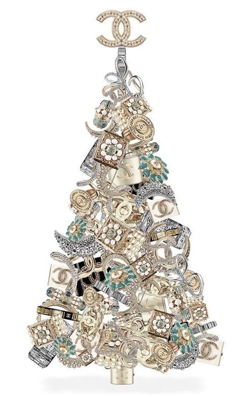 Taylor Swift Gingerbread, Chanel Christmas Tree, Chanel Background, Chanel Christmas, Advertising Creative, Label Image, Jewelry Christmas Tree, Creative Christmas Trees, Chanel Inspired