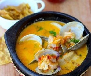 Columbian Recipes, Colombian Recipes, Colombian Cuisine, Lent Recipes, Seafood Stew, Colombian Food, Seafood Soup, Bowl Of Soup, Dinner Dishes