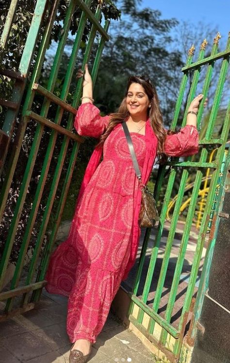 Popular television actress, Dipika Kakar Ibrahim, is expecting her first baby with her husband, Shoaib Ibrahim. The actress will welcome her child in July this year, and she's excited about the new chapter of her life. Recently, Dipika hit the headlines as reports were rife that she would leave her acting career after embracing motherhood. However, the mommy-to-be has finally reacted to the news of her quitting acting.
 
 Dipika Kakar reacts to reports about her quitting acting
 &... Sasural Simar Ka, Dipika Kakar, Shoaib Ibrahim, Baby News, Pregnancy Cravings, Motherhood Journey, Acting Career, Expecting Baby, Like Instagram