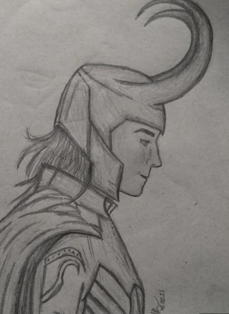 Loki Cartoon Drawing, Loki Easy Drawing, Loki Sketch Easy, Loki Sketch Pencil, Loki Drawing Sketches, Mcu Drawings, Marvel Sketches Easy, Marvel Drawings Easy, Marvel Drawings Pencil