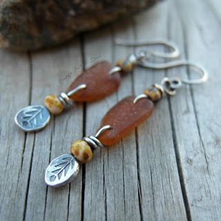 Sea Glass Jewelry Diy, Drilling Glass, Sea Glass Art Diy, Treasure Jewelry, Sea Jewelry, Beachglass Jewelry, Earrings Everyday, Sea Glass Earrings, Sea Glass Pendant