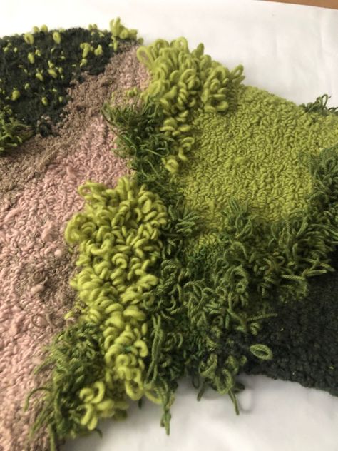 Moss Textile Art, Moss Weaving, Moss Textiles, Moss Rug Diy, Diy Moss Rug, Moss Blanket, Moss Aesthetic, Moss Rug, Textiles Artwork