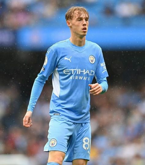 Cole Palmer Man City, Cole Palmer, Gut Wrenching, Manchester City Football Club, City Boy, Adidas Outfit, Man City, Soccer Player, Smash Cake