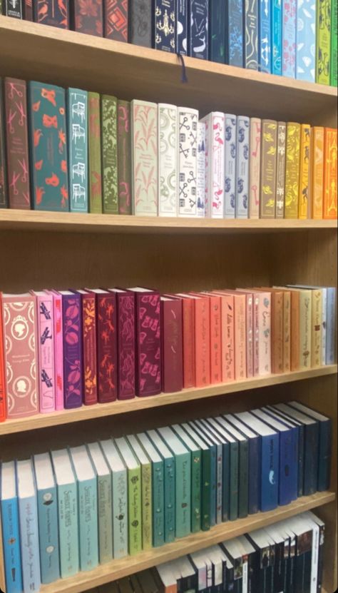 classics books bookshop colour aesthetic organisation aesthetically pleasing Aesthetic Book Collection, Books Organised By Colour, Dark Walls Living Room, Wordsworth Classics, English Vinglish, Dark Wall, Book Organization, Aesthetic Colors, Classic Books