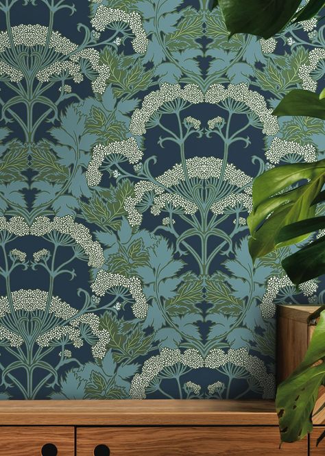 Papier Peint Art Nouveau, Classic Wallpaper, Painter And Decorator, Floral Damask, Green Mint, Dark Blue Background, Woven Wallpaper, Wallpaper Calculator, Blue Wallpaper