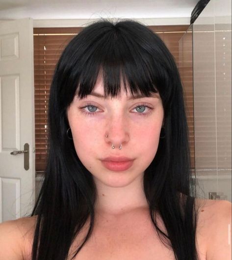 Baby Bangs Black Hair, Chloe Hodgson, Bang Inspo, Hair Aesthetic, 짧은 머리, Hair Reference, Hair Stuff, Hair Inspo Color, Dream Hair