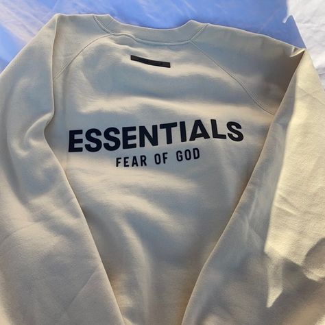 Men’s Small Essentials Fear of God Sweatshirt Fear Of God Sweatshirt, Essentials Sweatshirt, Essentials Fear Of God, Fear Of God, Shop Sweatshirts, Christmas List, Fashion Outfits, Brand New, Sweatshirts