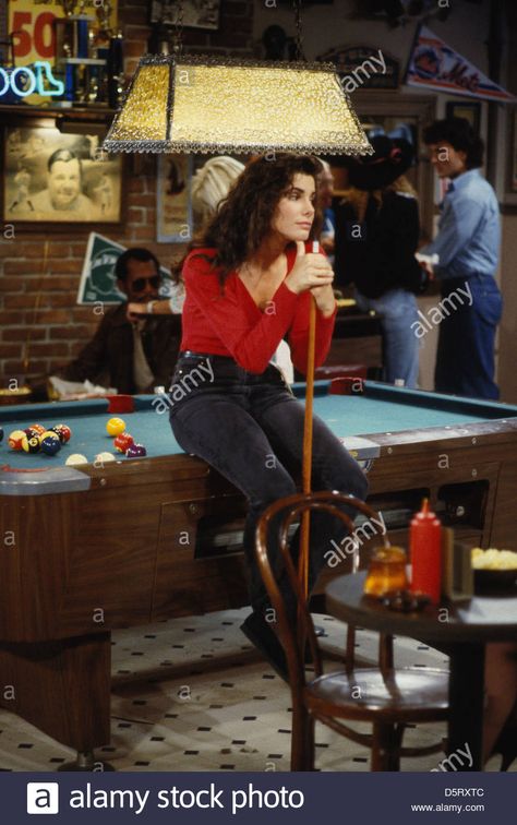 Sandra Bullock u Working girl Pool Table Photoshoot, Sandy Bullock, Laura San Giacomo, Pool Photoshoot, Pink Pool, Pool Outfits, Pool Photography, Maggie Gyllenhaal, Pool Ball