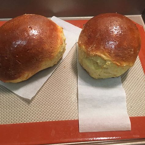 Keto Brioche Bread, the bread that started it all! Thank you especially to @yulia5387 for helping me troubleshoot. Keto Brioche Dough T... Keto Brioche, Brioche Bread Recipe, Keto Flour, Brioche Dough, Keto Paleo Diet, Brioche Recipe, Healthy Bread Recipes, Keto Tortillas, Paleo Bread