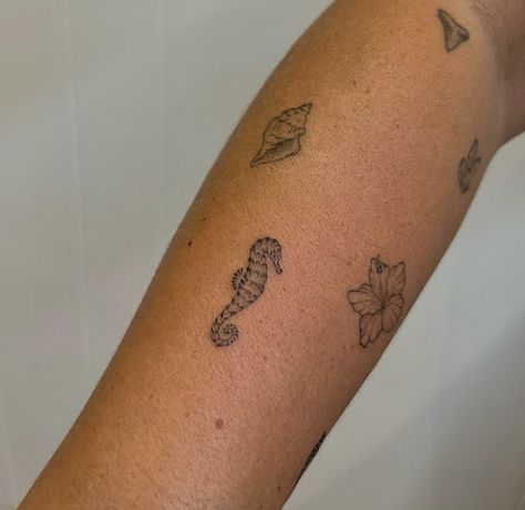 Patchwork Tattoos, Petite Tattoos, Discreet Tattoos, Dainty Tattoos, Girly Tattoos, Subtle Tattoos, Little Tattoos, Simplistic Tattoos, Fine Line Tattoos