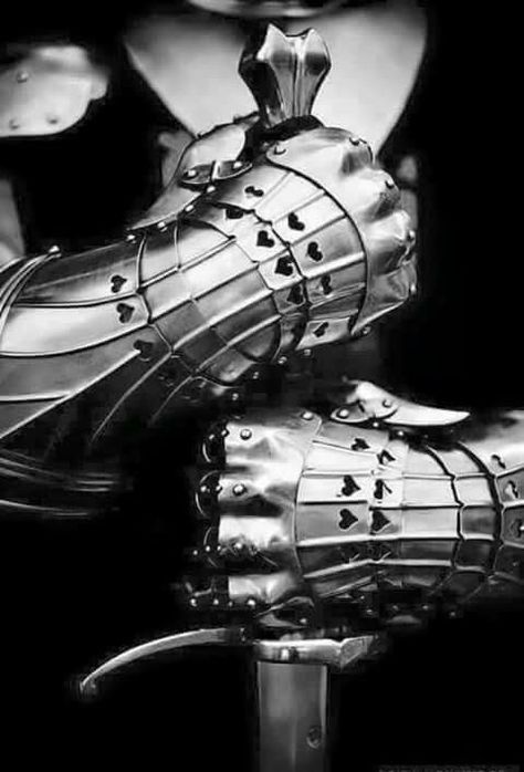 Knight In Shining Armor, Knight Armor, Conceptual Photography, Arm Armor, Medieval Armor, Medieval Knight, Fantasy Aesthetic, Medieval Fantasy, Dragon Age