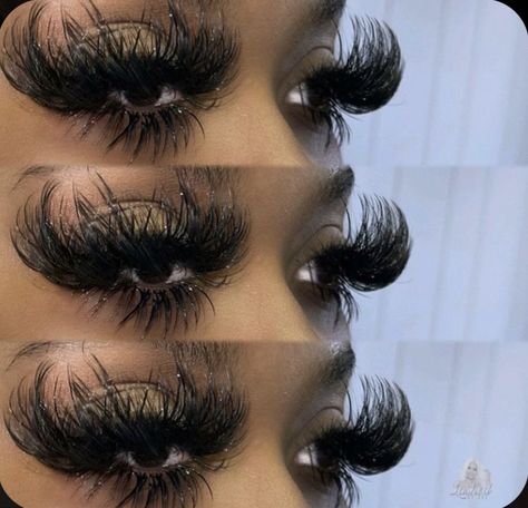 Best Lash Extensions, Maquillage On Fleek, Lashes Fake Eyelashes, Lash Extensions Makeup, Big Lashes, Lash Extensions Styles, Perfect Eyelashes, Pretty Lashes, Cute Ear Piercings