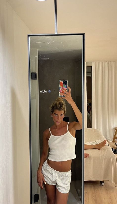 Pj Mirror Selfie, 2023 Moodboard, Angel Energy, Italy Summer, Summer Life, Mirror Pics, Need Money, 2023 Vision Board, Summer Inspo