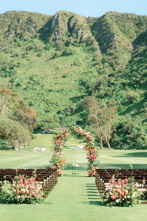 California Colors Inspire Joyous Wedding Day at The Ranch in Laguna Beach | California Wedding Day The Ranch Laguna Beach Wedding, Kualoa Ranch Wedding, California Beach Wedding, Laguna Beach Wedding, California Colors, Party Entrance, Beach Wedding Colors, Coral Peonies, Laguna Beach California