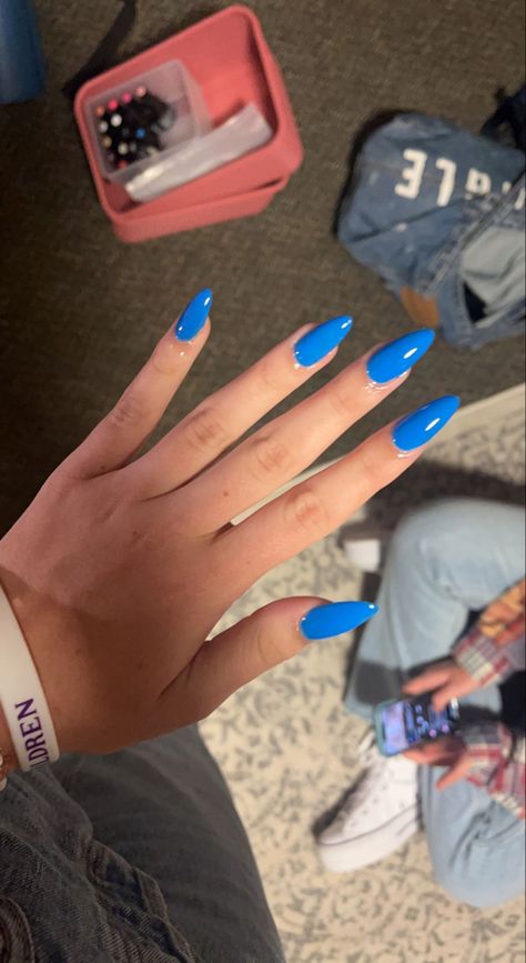 Bluish Nails, Nail Ideas Dark, Blue Nails Acrylic, Dark Sky Blue, Acrylic Nail Ideas, Blue Ombre Nails, Blue Gel Nails, Blue Gel, Acrylic Light