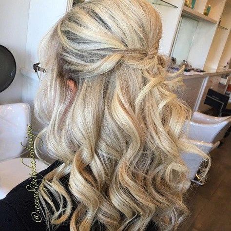 Still a little formal, but absolutely gorgeous. Maybe better for the portraits than the wedding. Wedding Guest Updo, Easy Wedding Guest Hairstyles, Guest Hair, Mother Of The Bride Hair, Curly Wedding Hair, Simple Wedding Hairstyles, Wedding Guest Hairstyles, Long Hair Wedding Styles, Up Girl