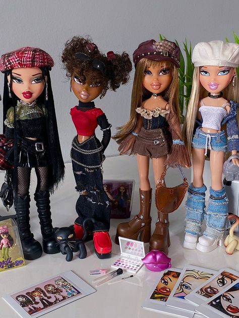 Bratz Doll Halloween Costume, Bratz Aesthetic Outfit, Bratz Halloween Costume, Black Bratz Doll, Bratz Doll Outfits, Y2k Bratz, Brat Doll, Doll Halloween Costume, Bratz Girls