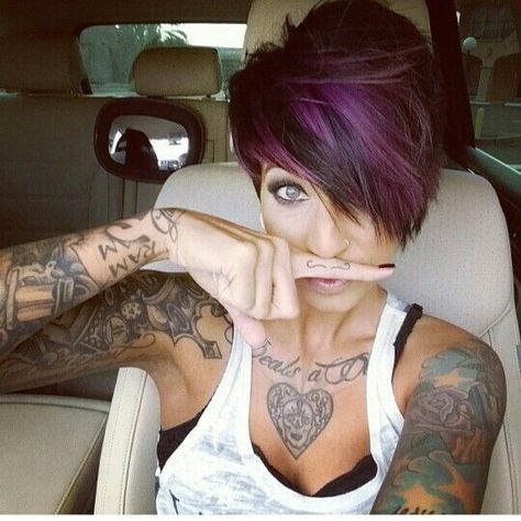 Hair Color Designs, Purple Hair Ideas, Pixie Hair Color, Stylish Hair Colors, Hair Colour Design, Longer Pixie Haircut, Long Pixie Hairstyles, Ombré Hair, Popular Haircuts