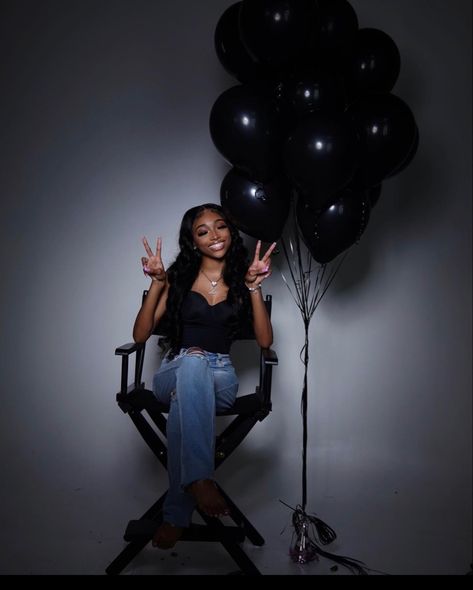 19 Birthday Photoshoot Outfit, Hollywood Photoshoot Ideas, Sweet 16 Photoshoot Outfits, 16 Birthday Photoshoot Ideas, Birthday Photoshoot Ideas Sweet 16, 13th Birthday Photo Shoot Ideas, 15th Birthday Photoshoot Ideas, Simple Birthday Photoshoot Ideas, Photo Shoot Ideas Black Women