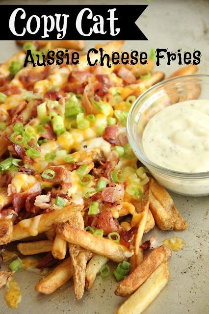 Aussie Cheese Fries Recipe Diary, Copycat Outback, Cheesy Fries, Outback Steakhouse, Appetizers For A Crowd, Crowd Pleasing Appetizers, Party Appetizers Easy, Copykat Recipes, Copycat Restaurant Recipes