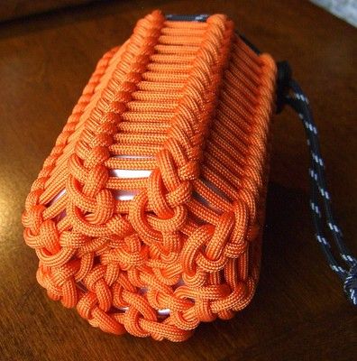 Paracord Pouch, Paracord Projects Diy, Paracord Bracelet Tutorial, Paracord Braids, Paracord Ideas, The Cinch, Paracord Bracelet Diy, Can Koozie, Paracord Diy