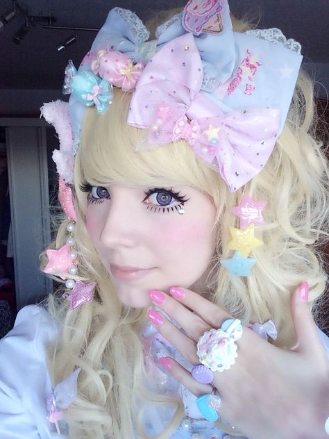 Fairy kei outfit