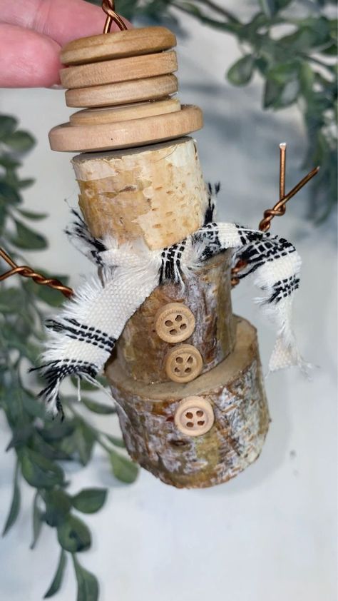 ⛄️Dollar Tree DIY— Birch Wood Snowman Ornament or Mini Decor | ❄️ Feeling EXTRA EXCITED to show you this Snowman I made with birch wood slices from Dollar Tree! ⛄️Customize with your own embellishments to create the... | By Hammons Nest Stem Snowman, Hammons Nest, Holiday Eye, Mini Decor, Christmas Arts, Wood Snowman, Christmas Arts And Crafts, Crafts For Seniors, Snowman Ornament