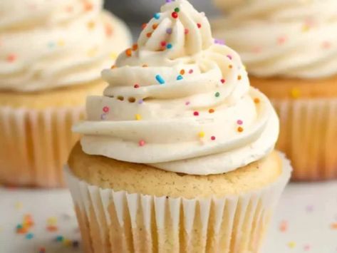 Crisco Frosting Recipe, Frosting With Granulated Sugar, Crisco Frosting, Frosting Recipe, No Sugar Foods, Cooking Games, Shortening, Frosting Recipes, New Flavour