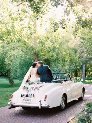 Photography: Jacque Lynn Photography l Floral, Wedding Planning, and Event Design:La Fete | Venue: La Caille l Gown: Marghera by Ines Di Santo from Dimitra’s Bridal Couture Chicago Classic Car Wedding, Wedding Getaway Car, Salt Lake City Wedding, Vintage Car Wedding, Wedding Exits, Convertible Car, Getaway Car, The Vineyard, Fun Wedding Photography