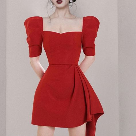 China Casual Outfits, Dress 2020 Summer, Elegant Vintage Dresses Red, Party Dress Red, Red Dress With Sleeves, Elegant Red Dress Short, Vintage Elegant Outfits, Aesthetic Red Dress Short, Elegant Red Vintage Summer Dress