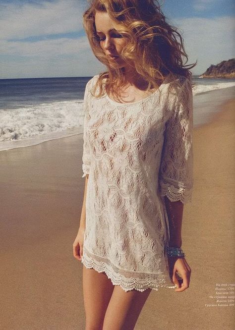 This is a dress super cute!! Would be perfect for fall or winter. You can dress this up a lot Edita Vilkeviciute, T Dress, Mode Boho, Cooler Look, Looks Chic, Lace White Dress, Looks Style, Mode Inspiration, Look Chic